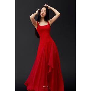 Elegant Red Evening Gown – Size XS
